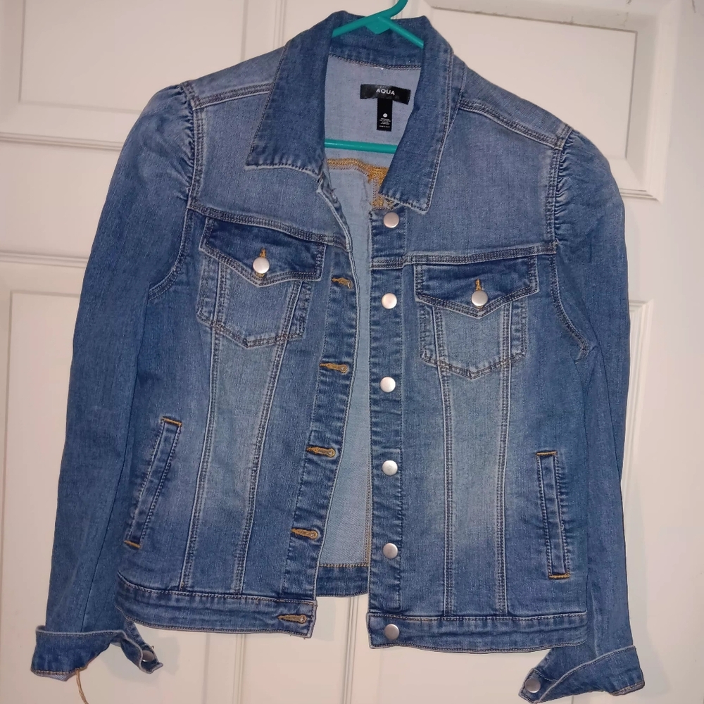 Aqua Classic Denim Jacket Womens Sz M Cotton Poly Rayon Spandex Blend